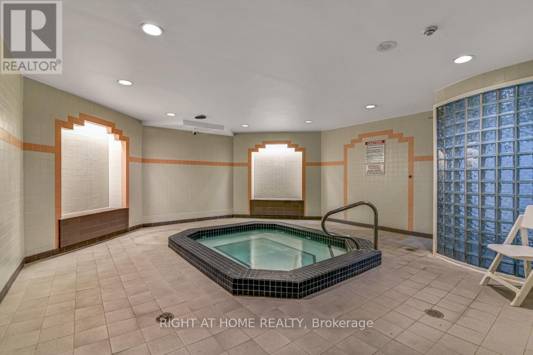 1703 - 2759 Carousel Crescent