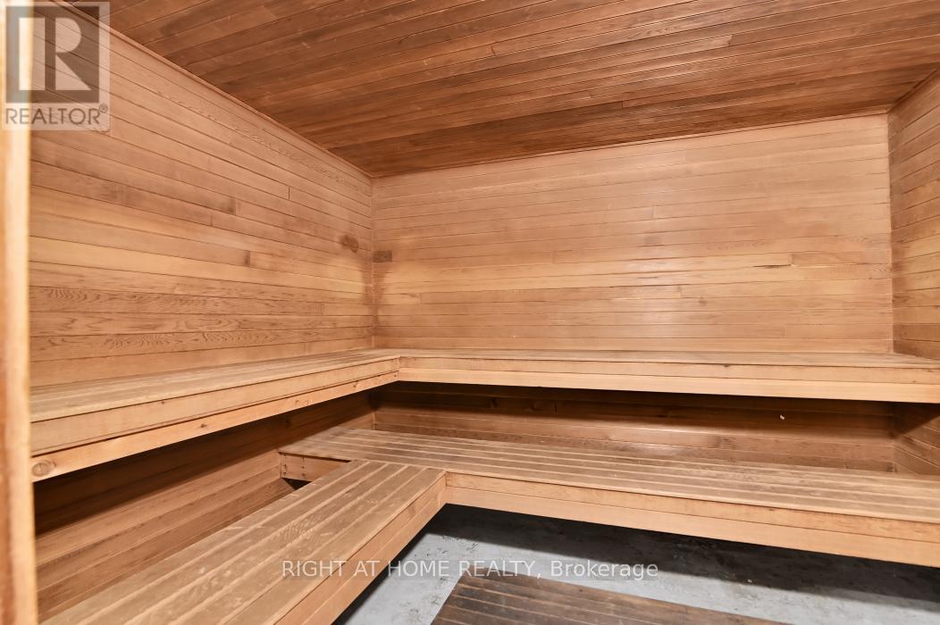 1703 - 2759 Carousel Crescent