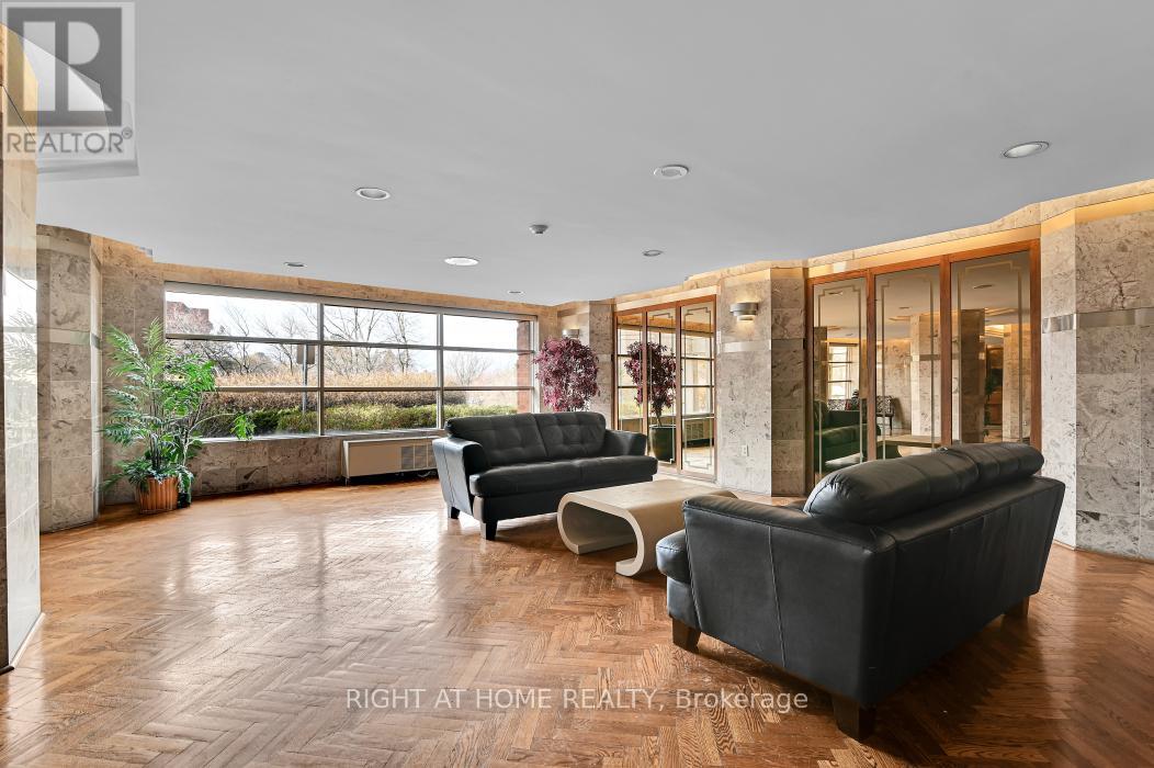 1703 - 2759 Carousel Crescent