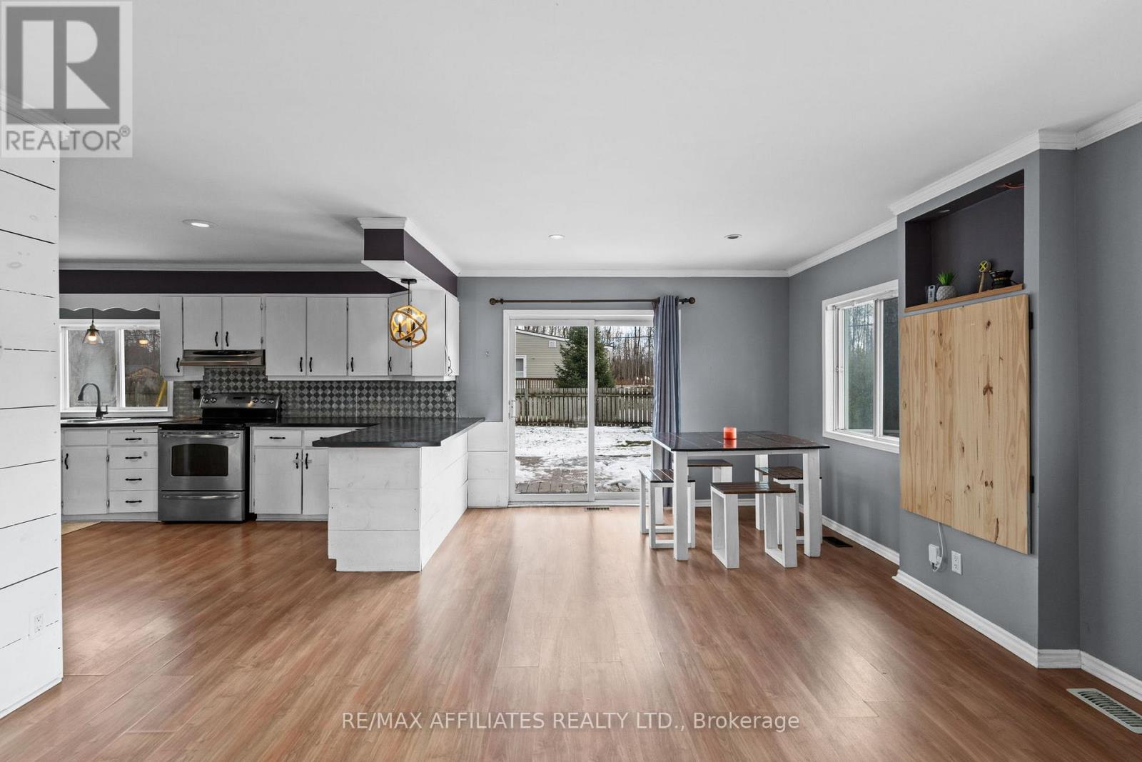 3091 Cedar Beach Lane