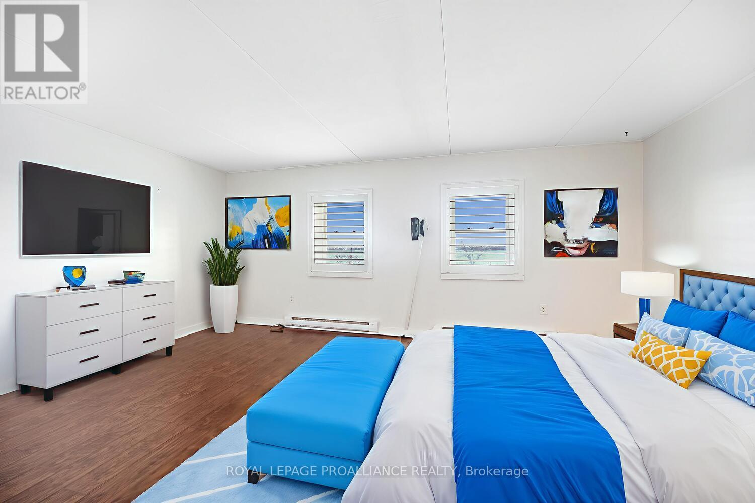 119 - 235 Water Street