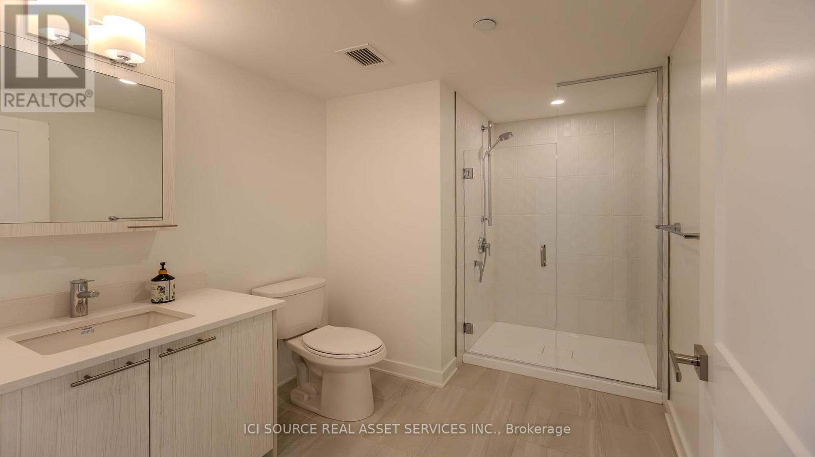 1110 - 340 Queen Street