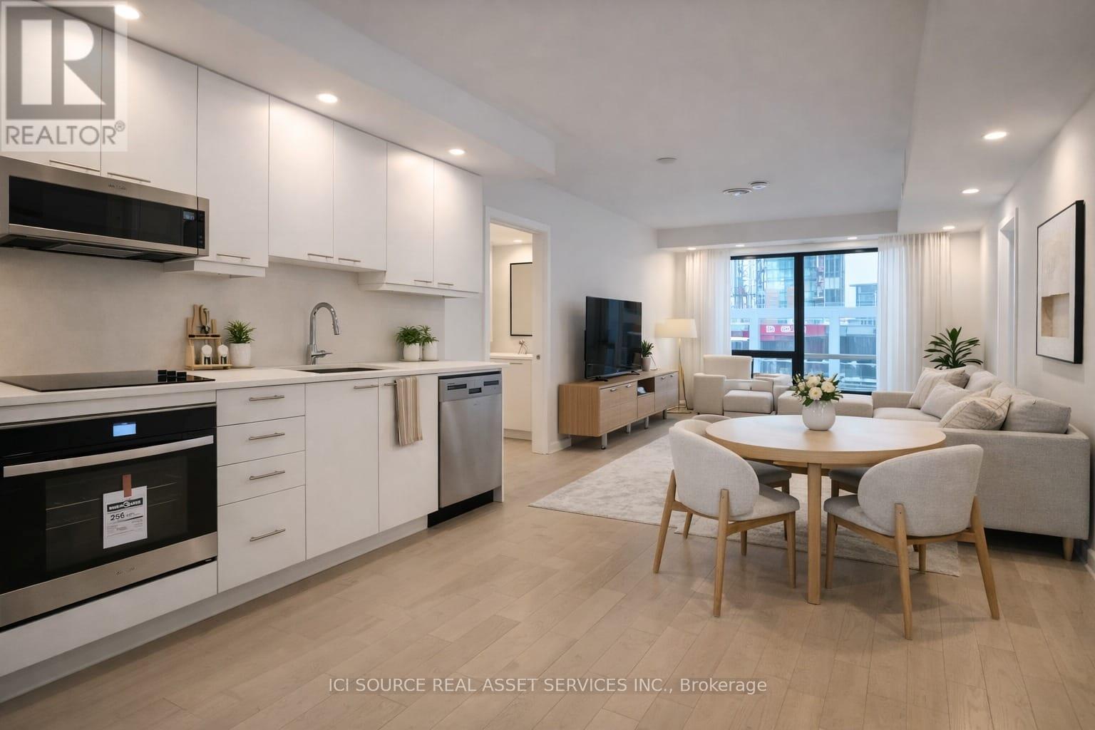 1110 - 340 Queen Street