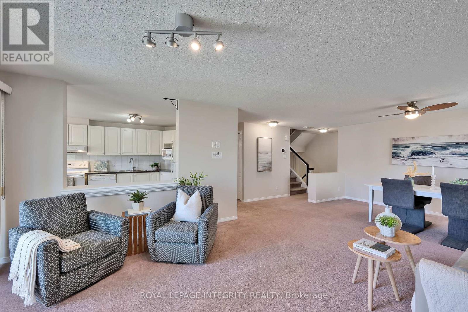 B - 10 Daybreak Street