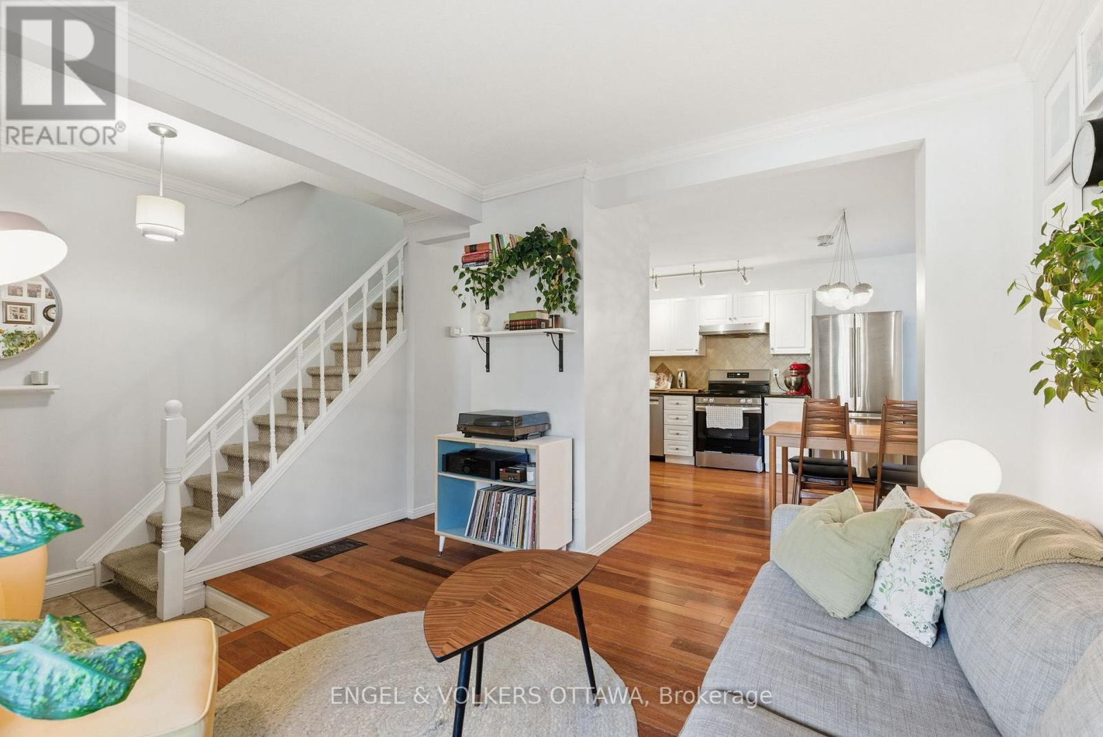 364 Arlington Avenue