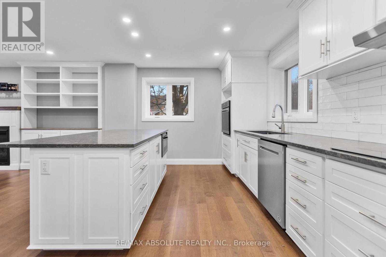 15 Manchester Street