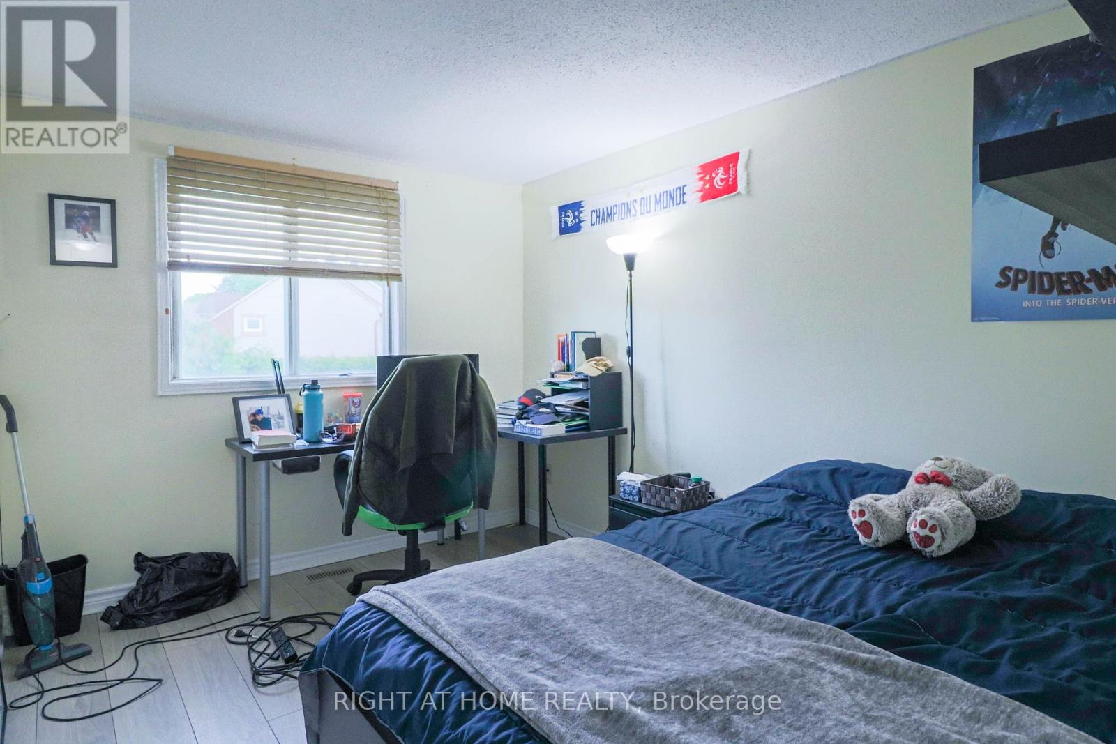 50 Fireside Crescent