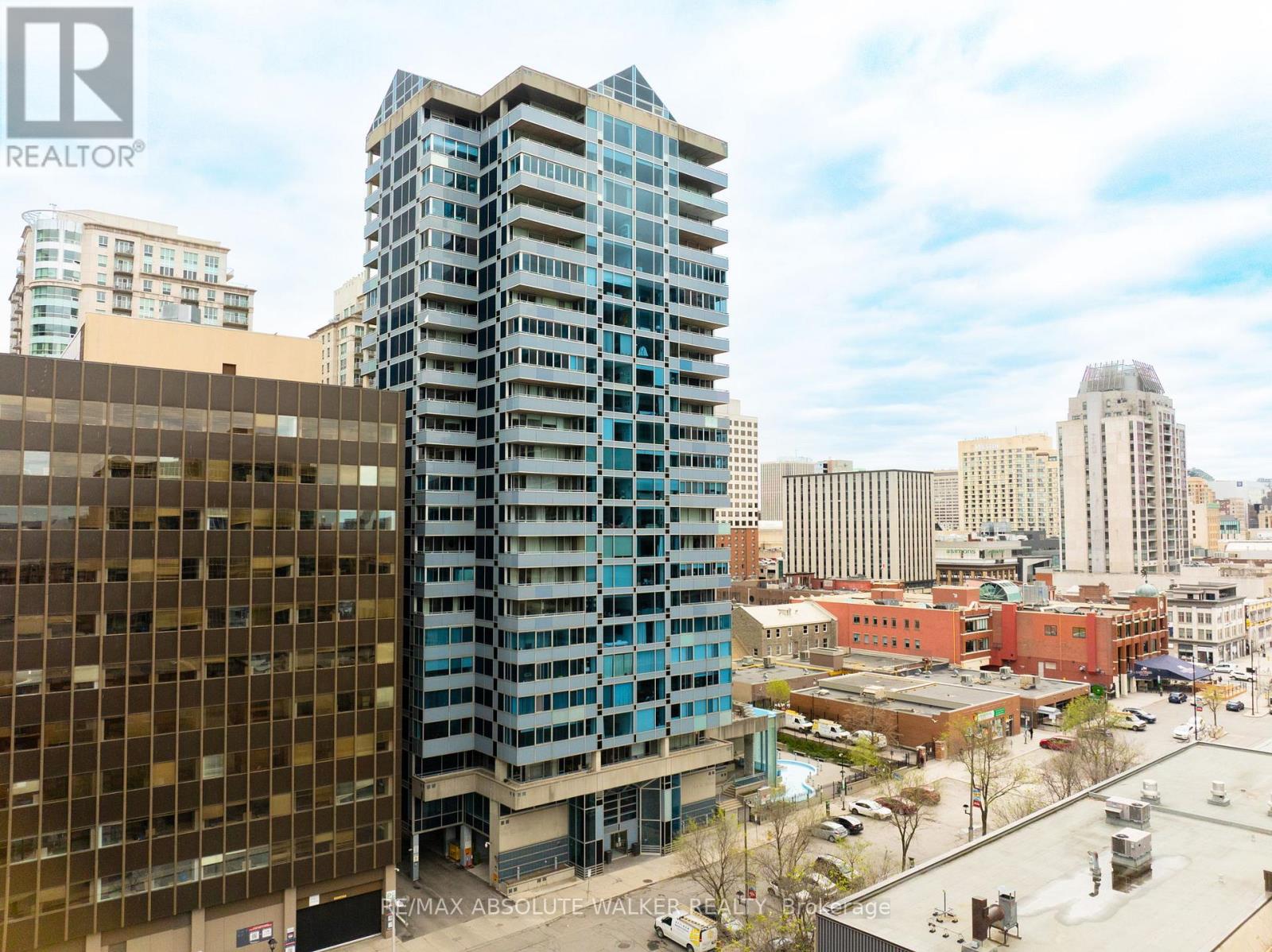 1605 - 160 George Street