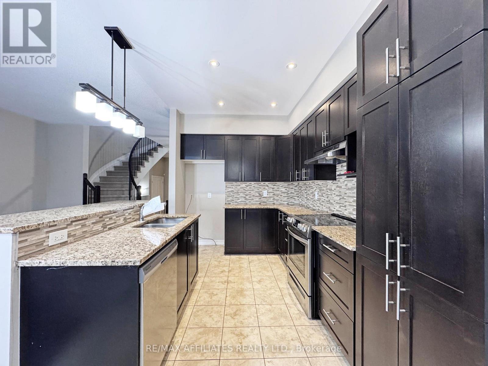 232 Cooks Mill Crescent