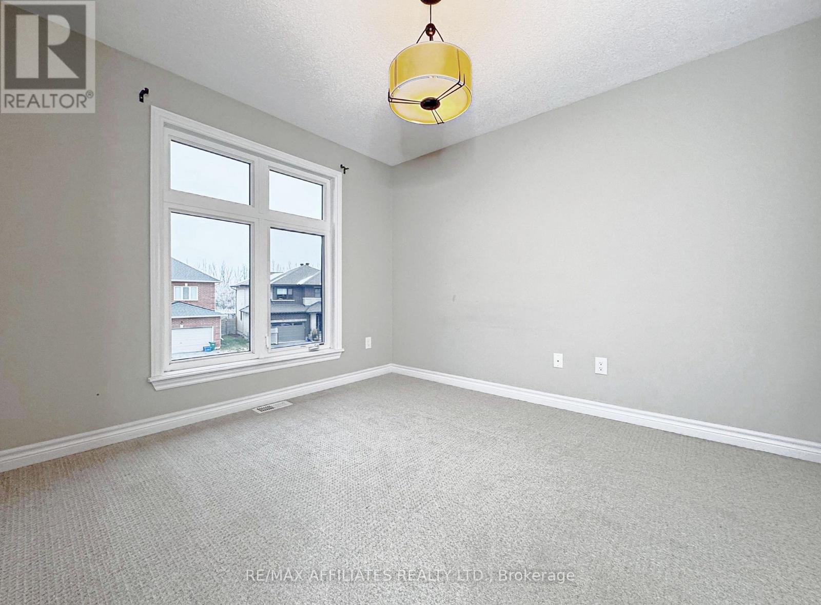 232 Cooks Mill Crescent