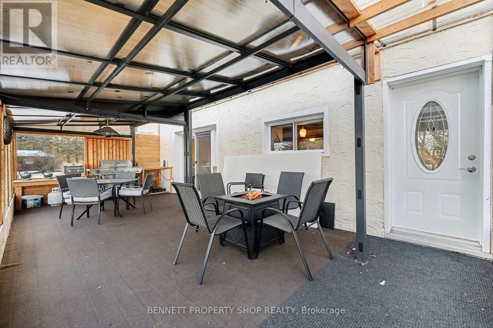 6070 Fourth Line Road