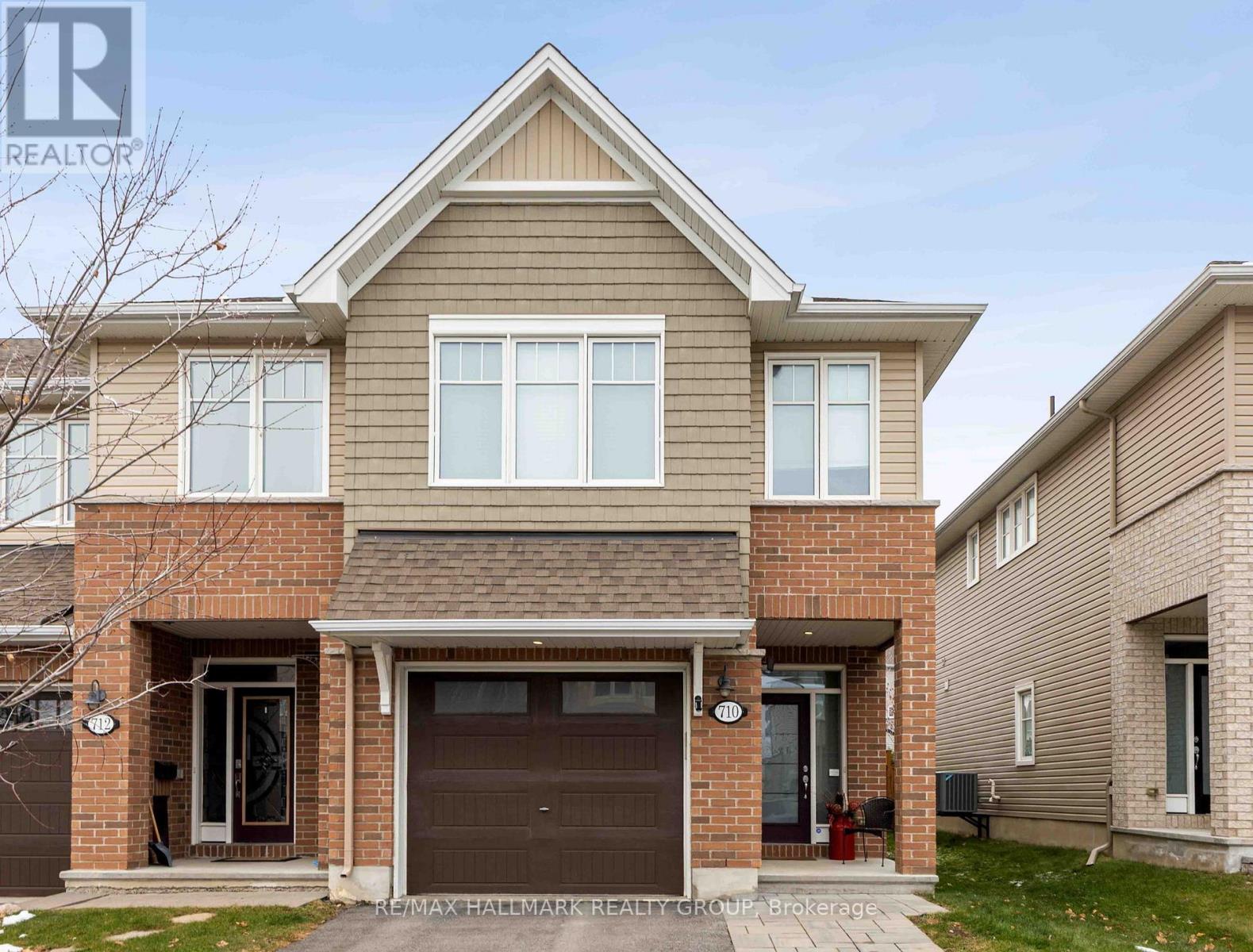 710 Rue Du Cartographe Street