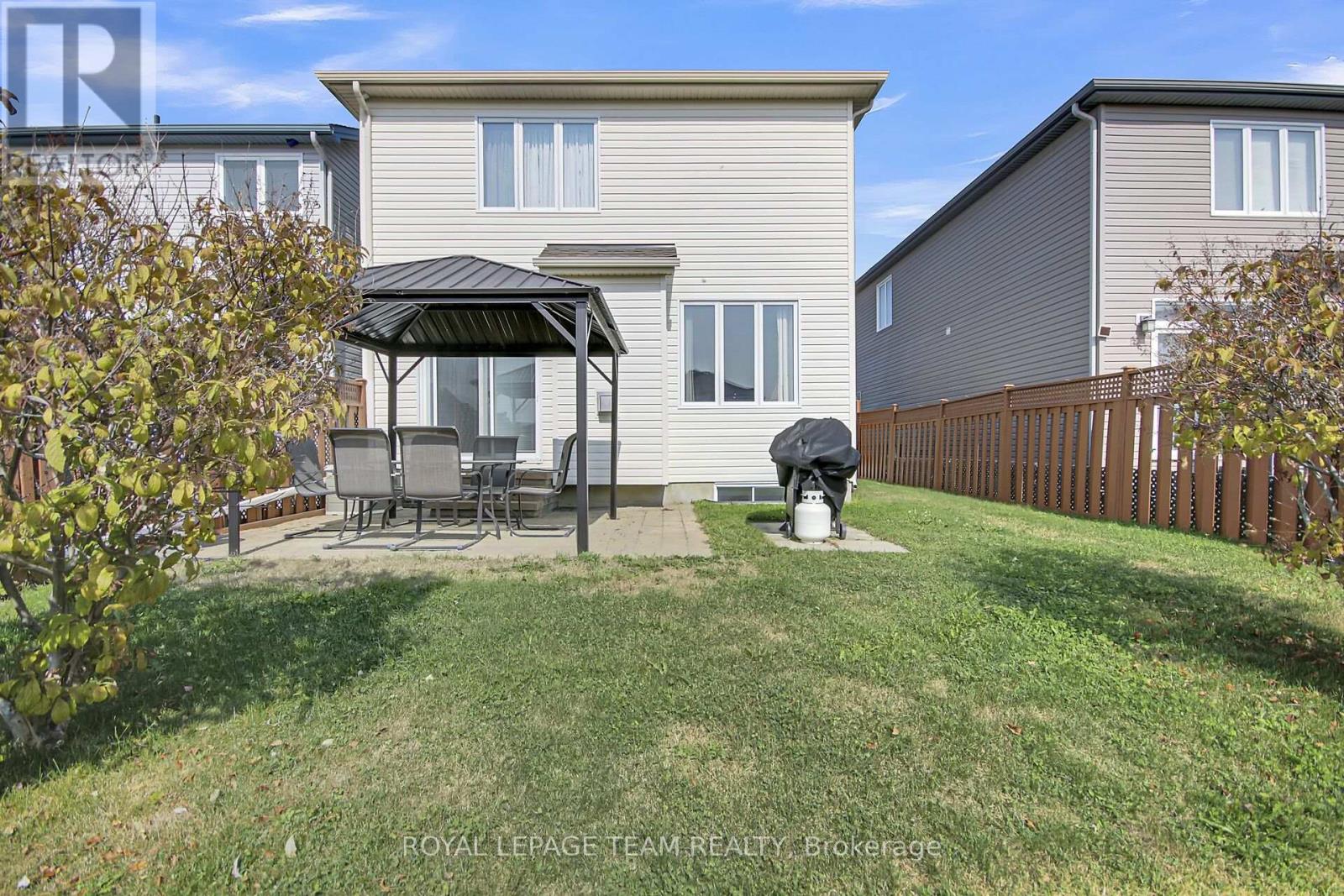 1024 Northgraves Crescent