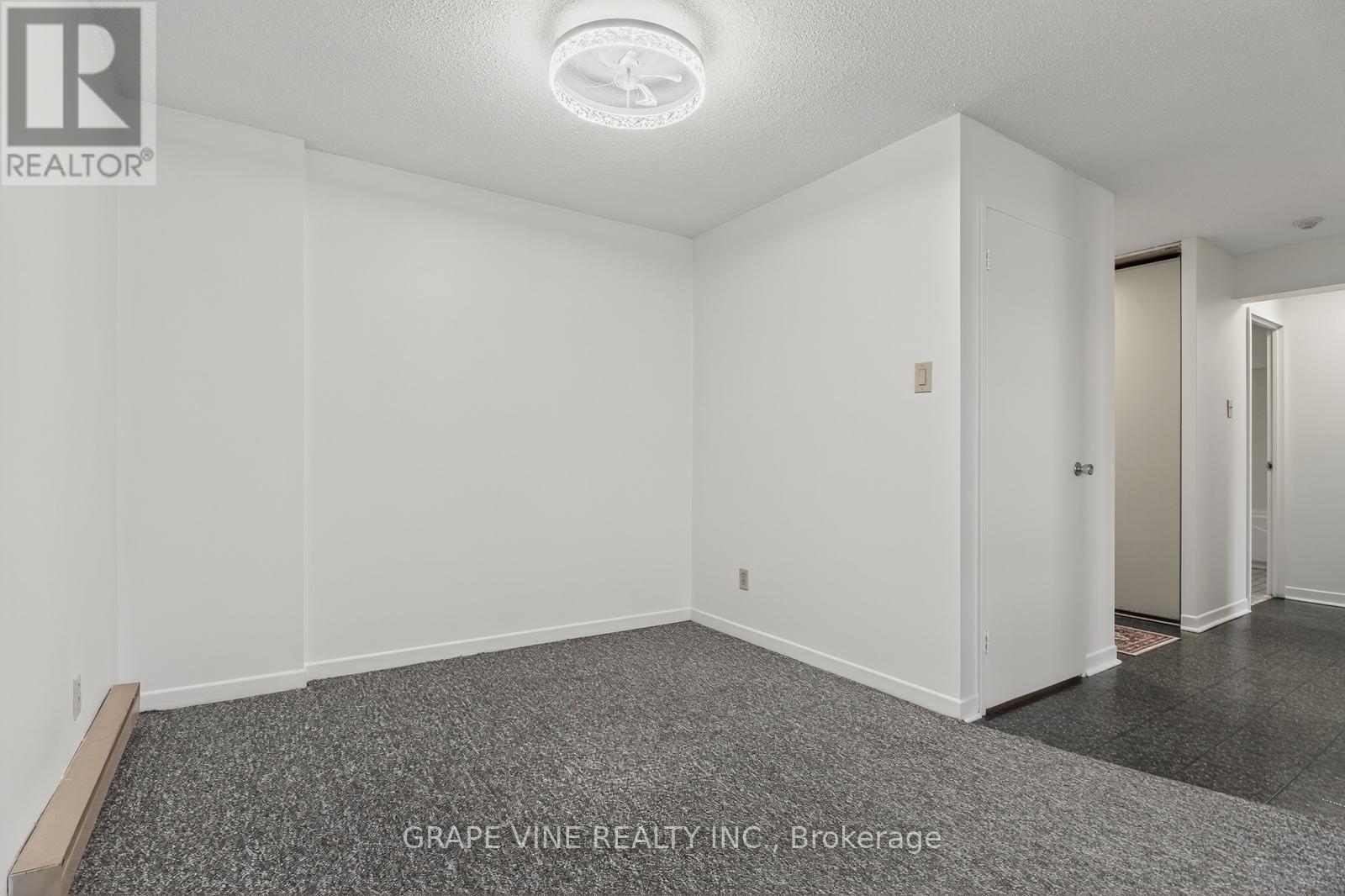 102 - 50 Burnside Avenue