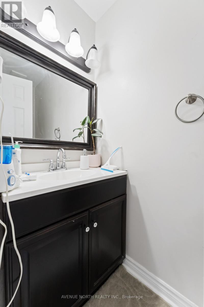 32 - 1741 Lamoureux Drive