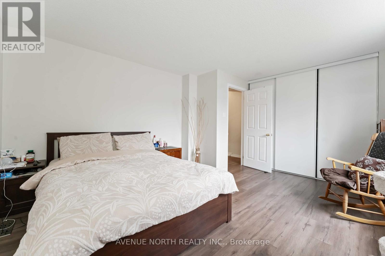 32 - 1741 Lamoureux Drive