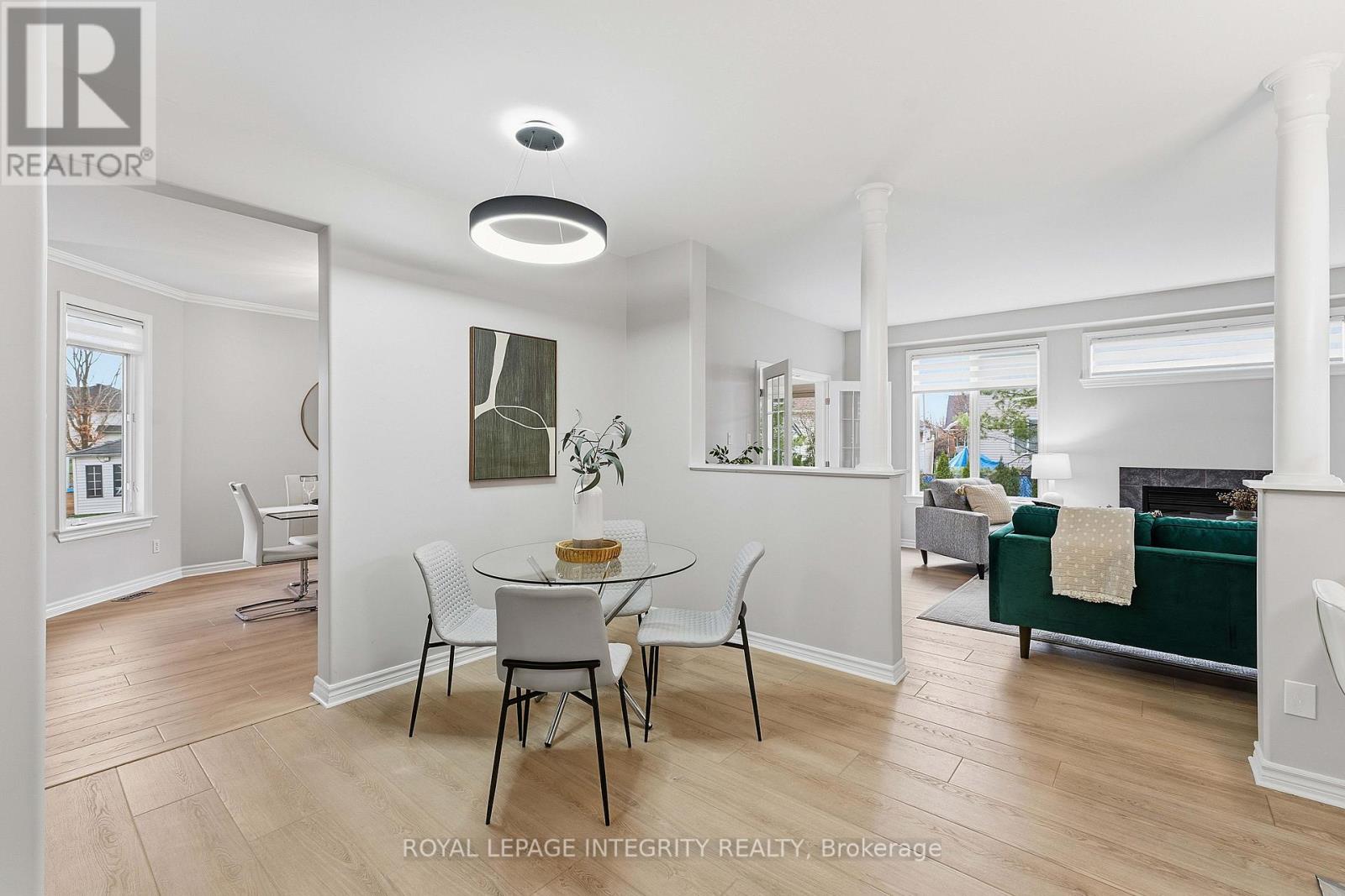 607 Devonwood Circle