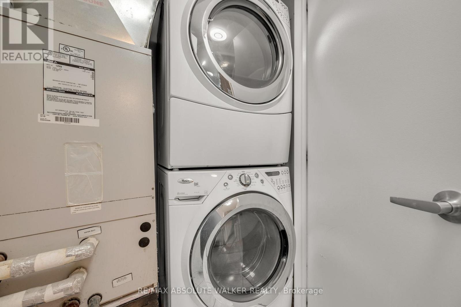 1002 - 70 Landry Street