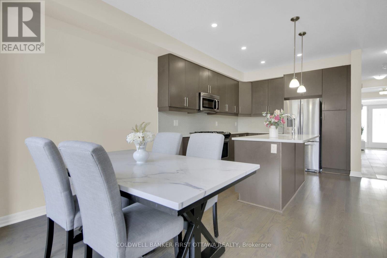 168 Hawkshaw Crescent