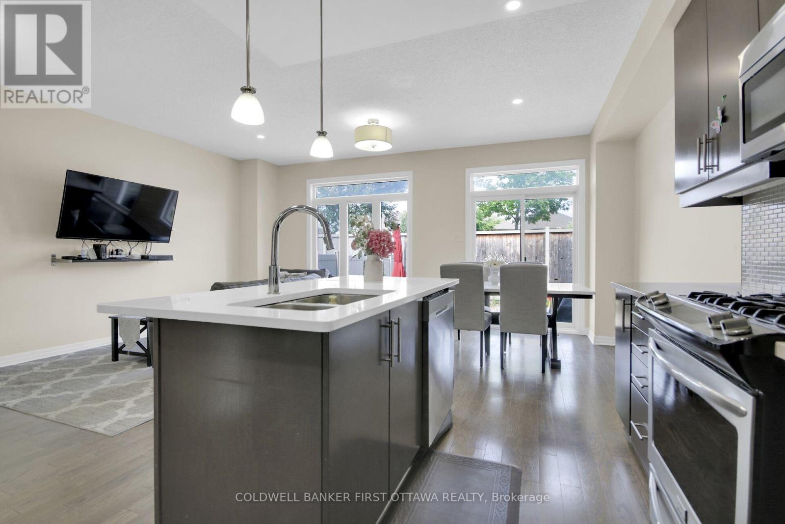 168 Hawkshaw Crescent