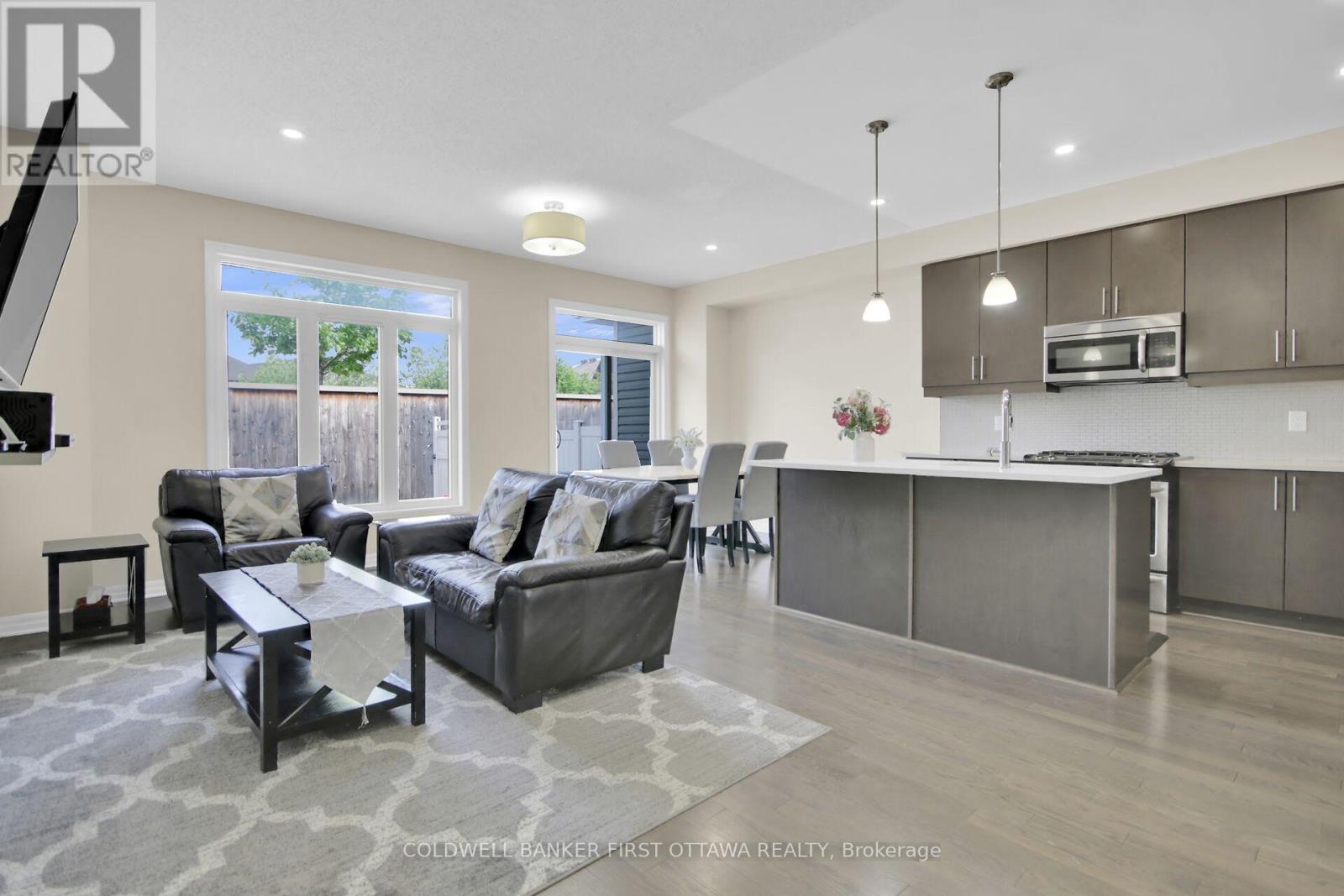 168 Hawkshaw Crescent