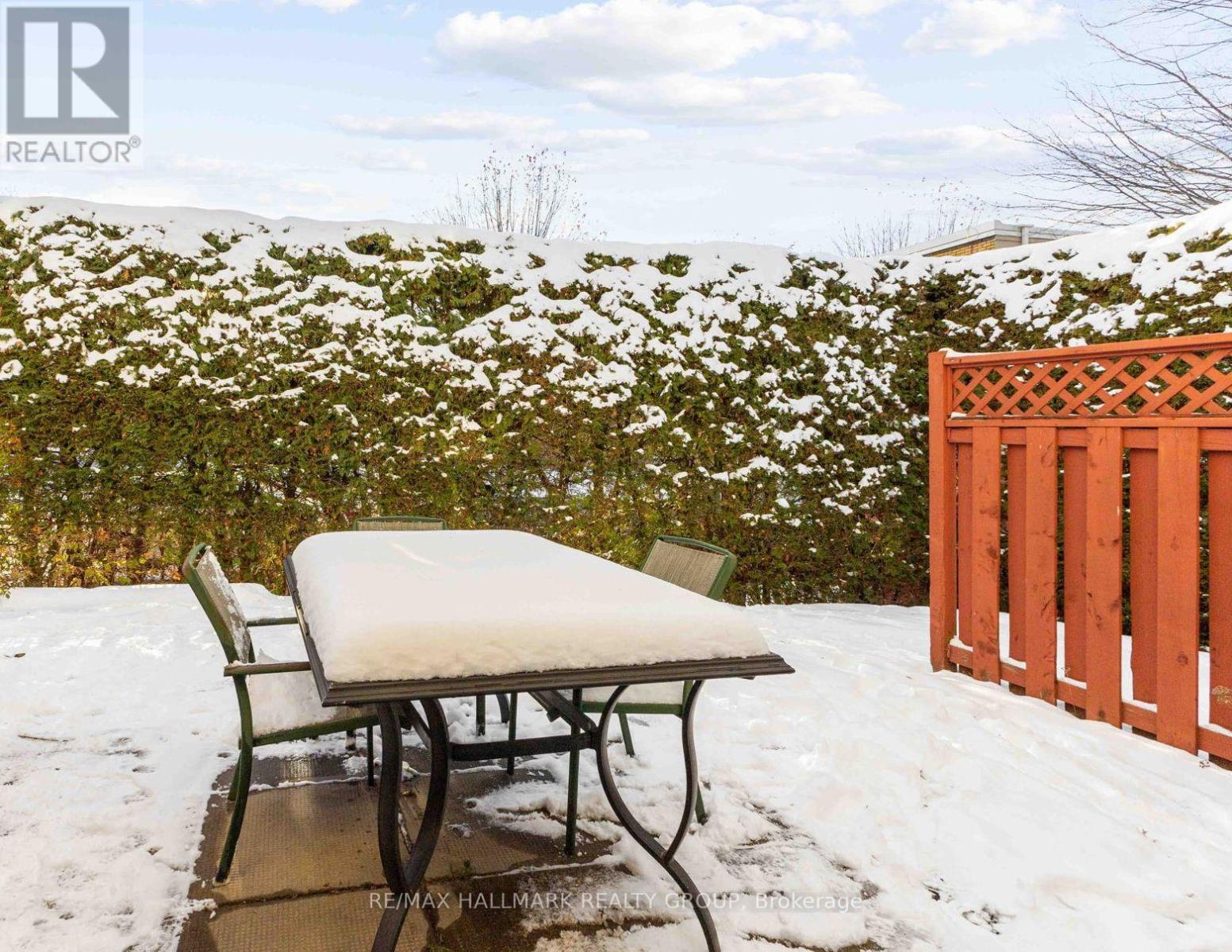 11 - 1160 Shillington Avenue