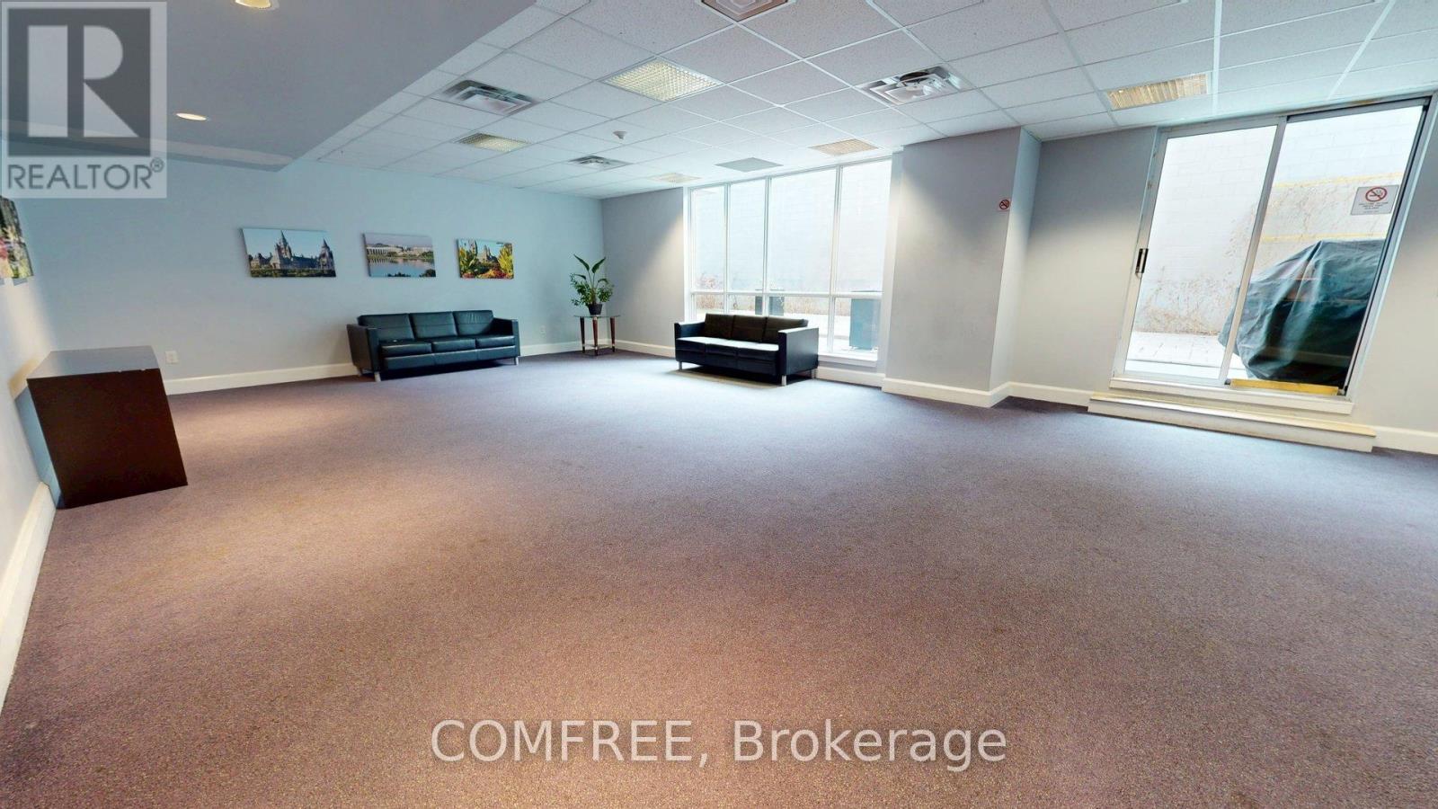 709 - 134 York Street