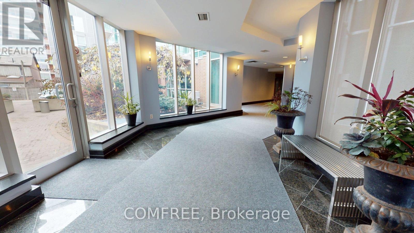 709 - 134 York Street