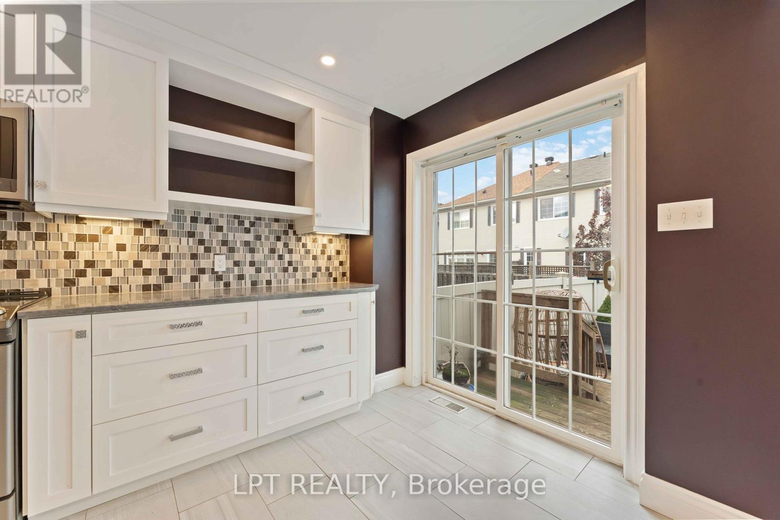 213 Idlewild Private