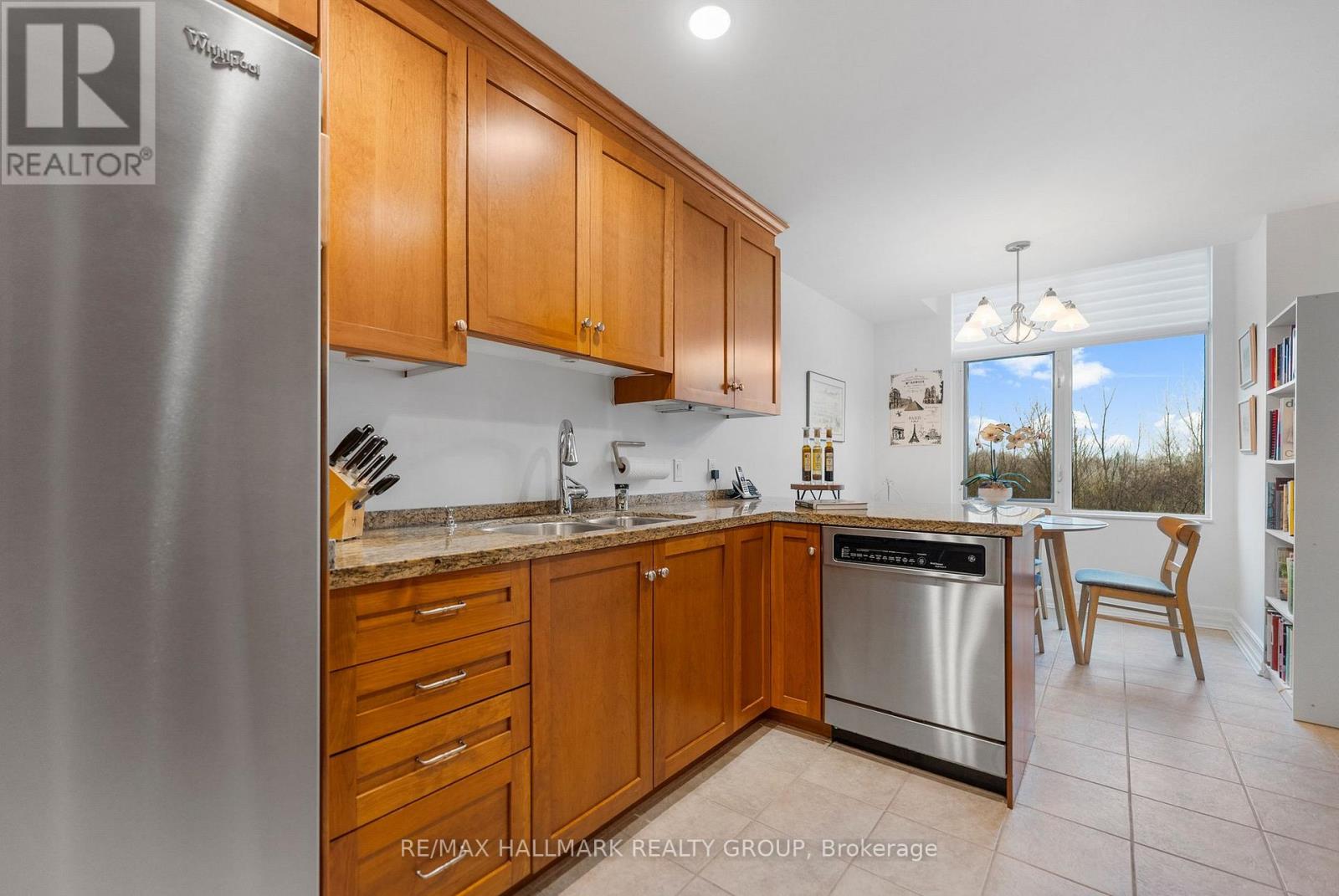 305 - 3590 Rivergate Way