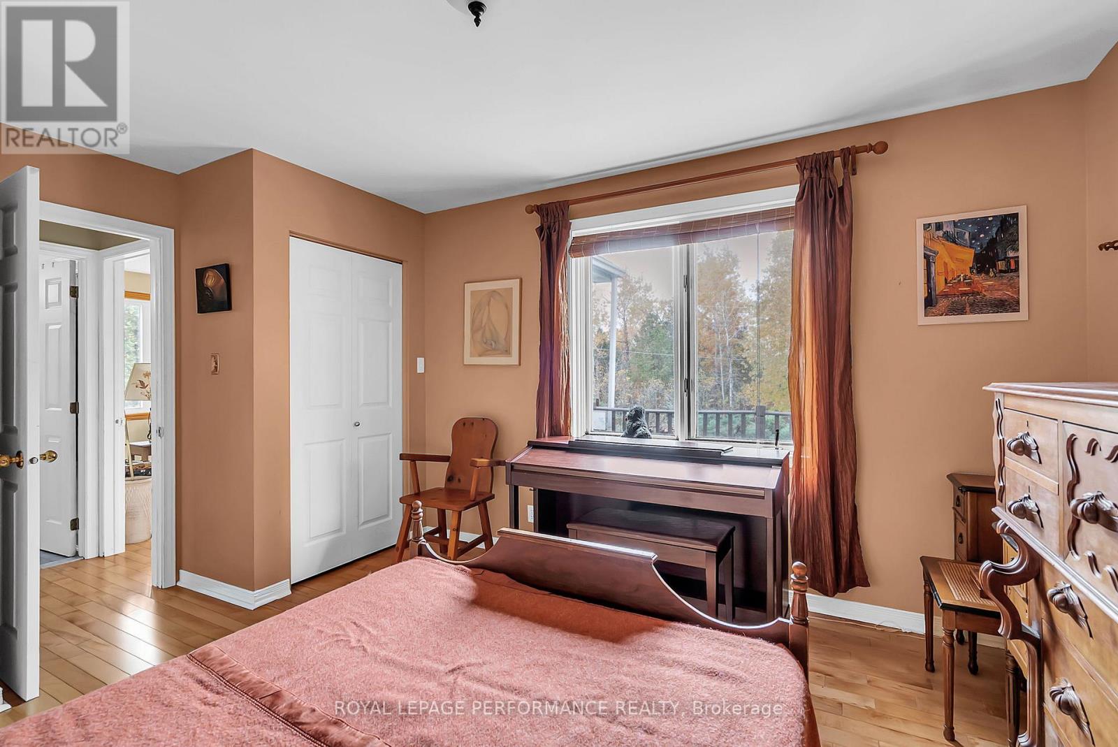 3781 Delorme Crescent