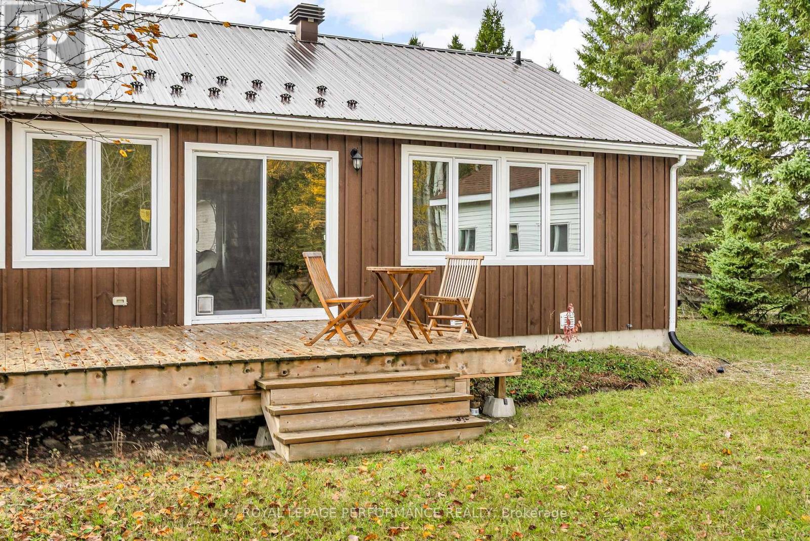 3781 Delorme Crescent