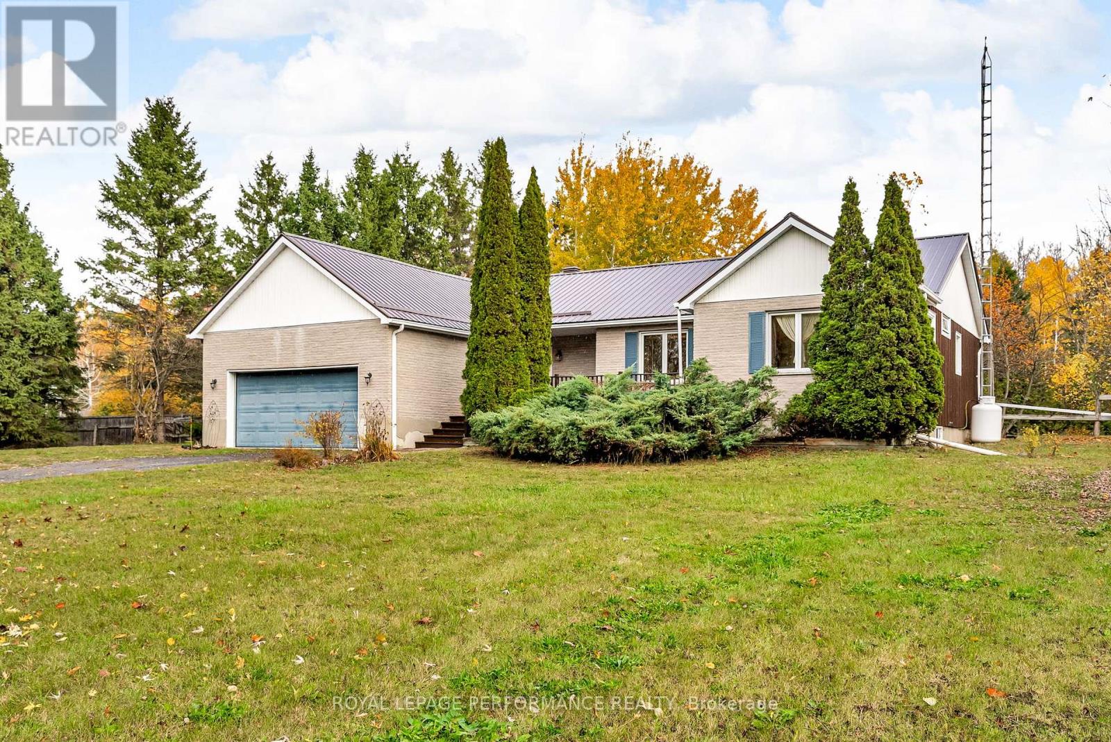 3781 Delorme Crescent