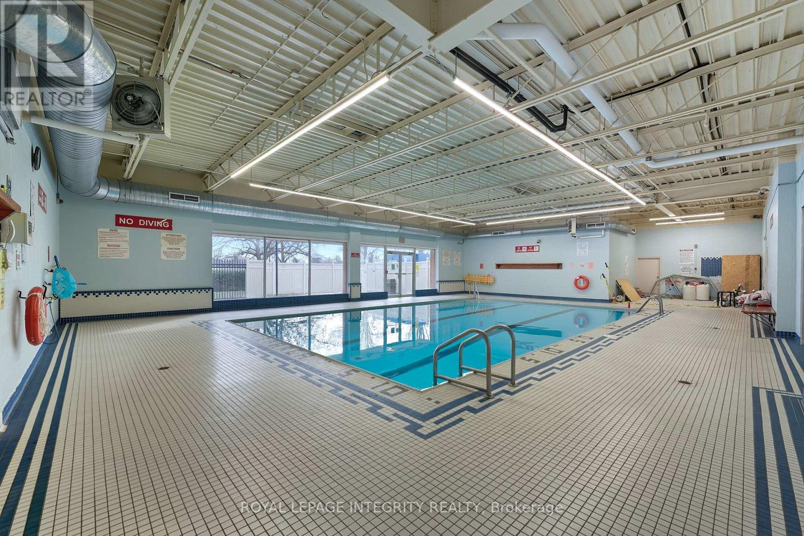 401 - 2000 Jasmine Crescent