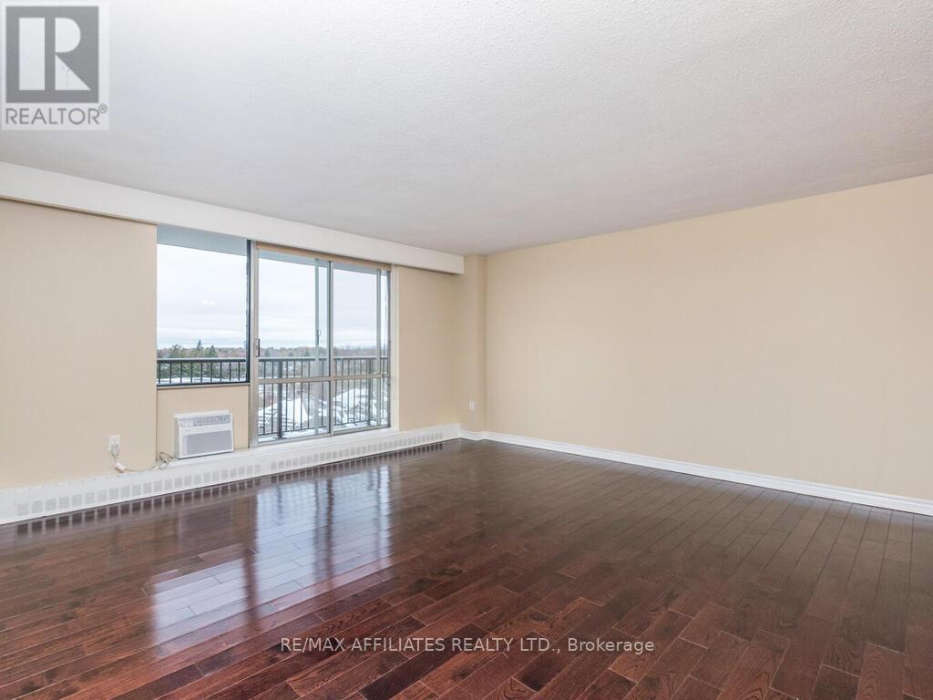 709 - 2400 Virginia Drive