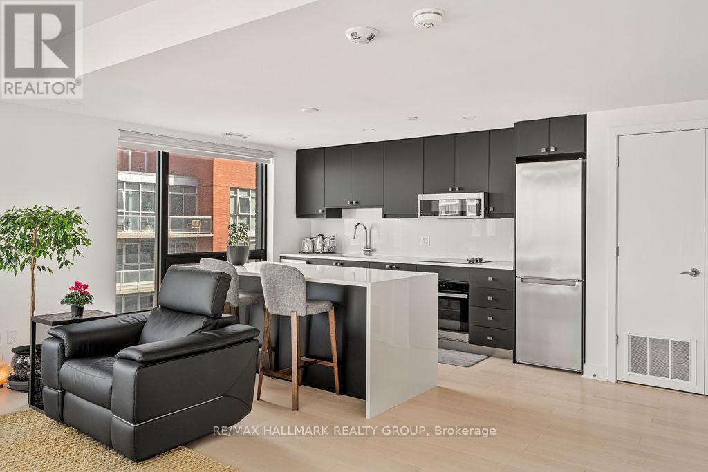 2102 - 180 George Street