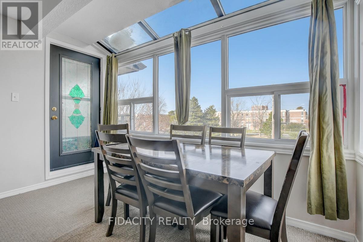 309 - 1490 Heron Road