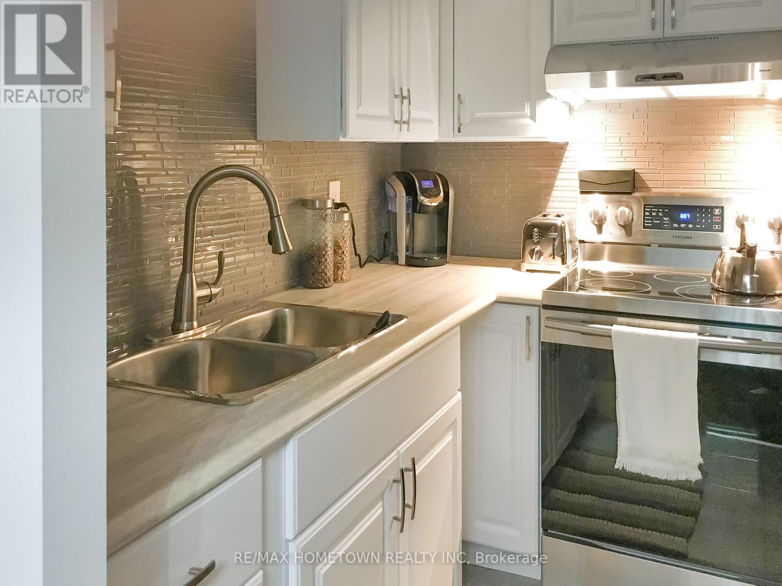 309 - 235 Water Street