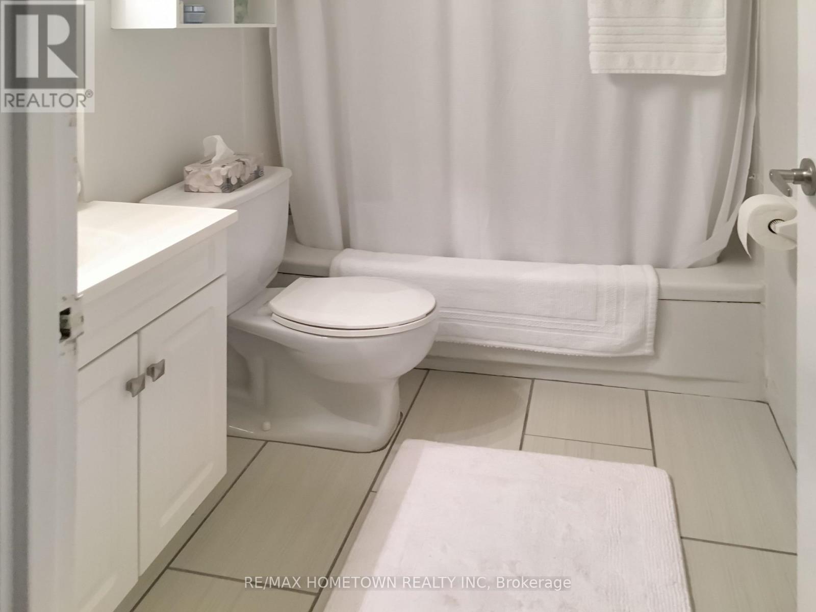 309 - 235 Water Street