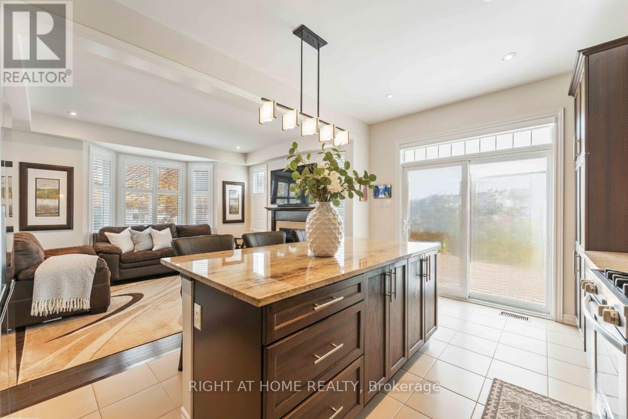 369 Autumnfield Street