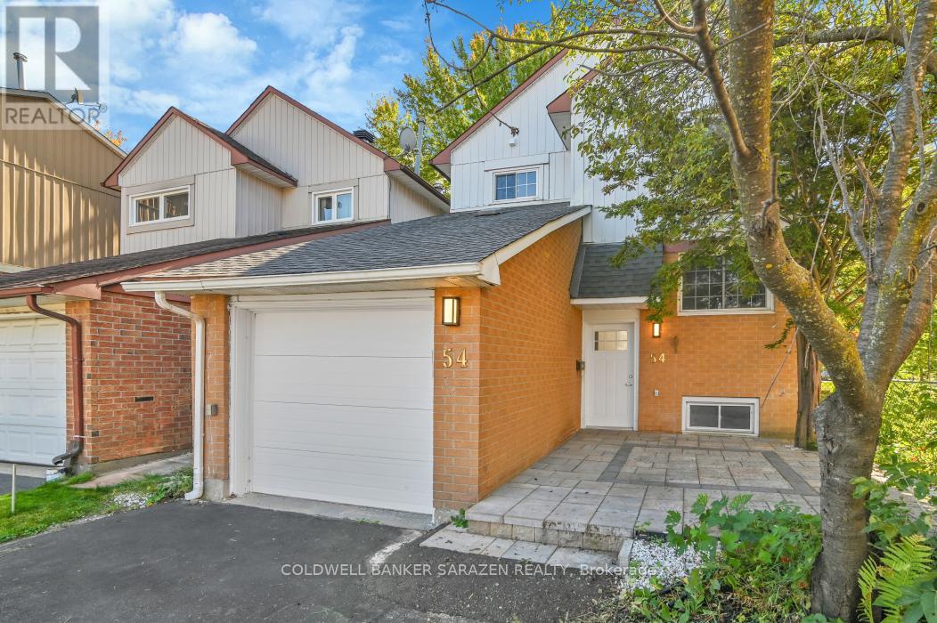 54 Greenboro Crescent