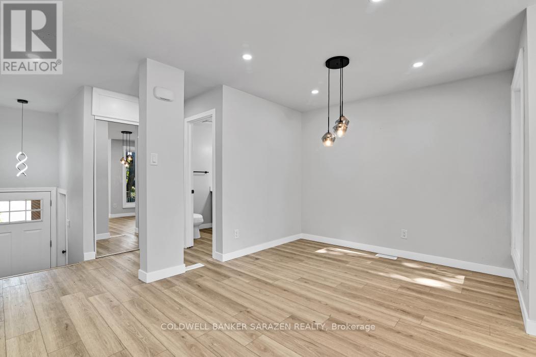 54 Greenboro Crescent