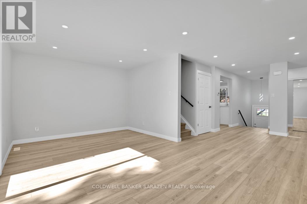 54 Greenboro Crescent