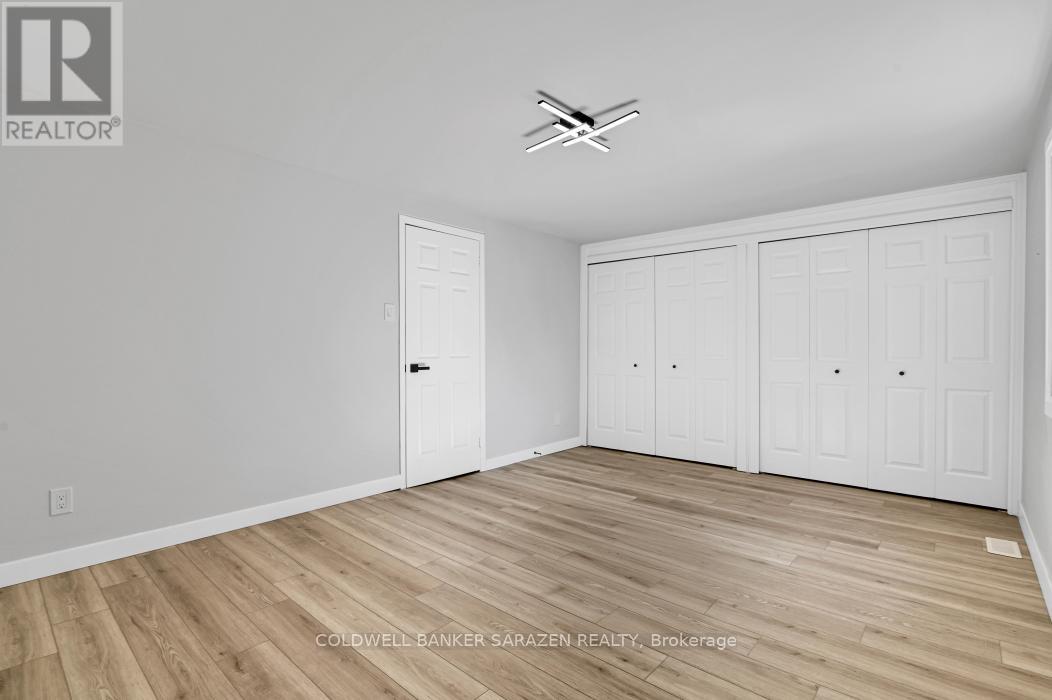 54 Greenboro Crescent