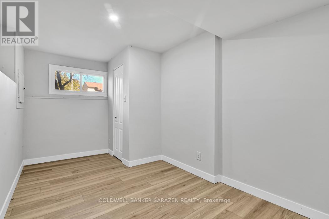 54 Greenboro Crescent