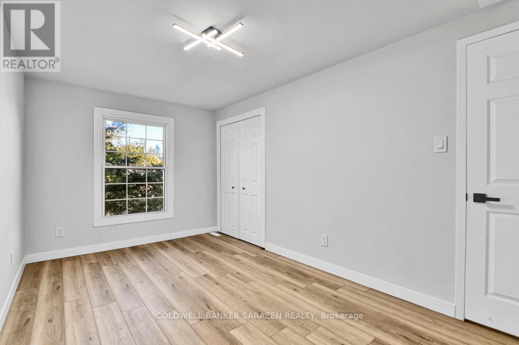 54 Greenboro Crescent