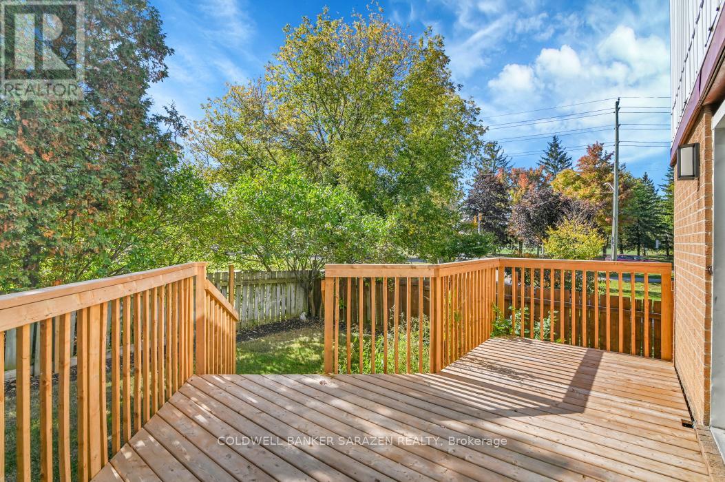 54 Greenboro Crescent