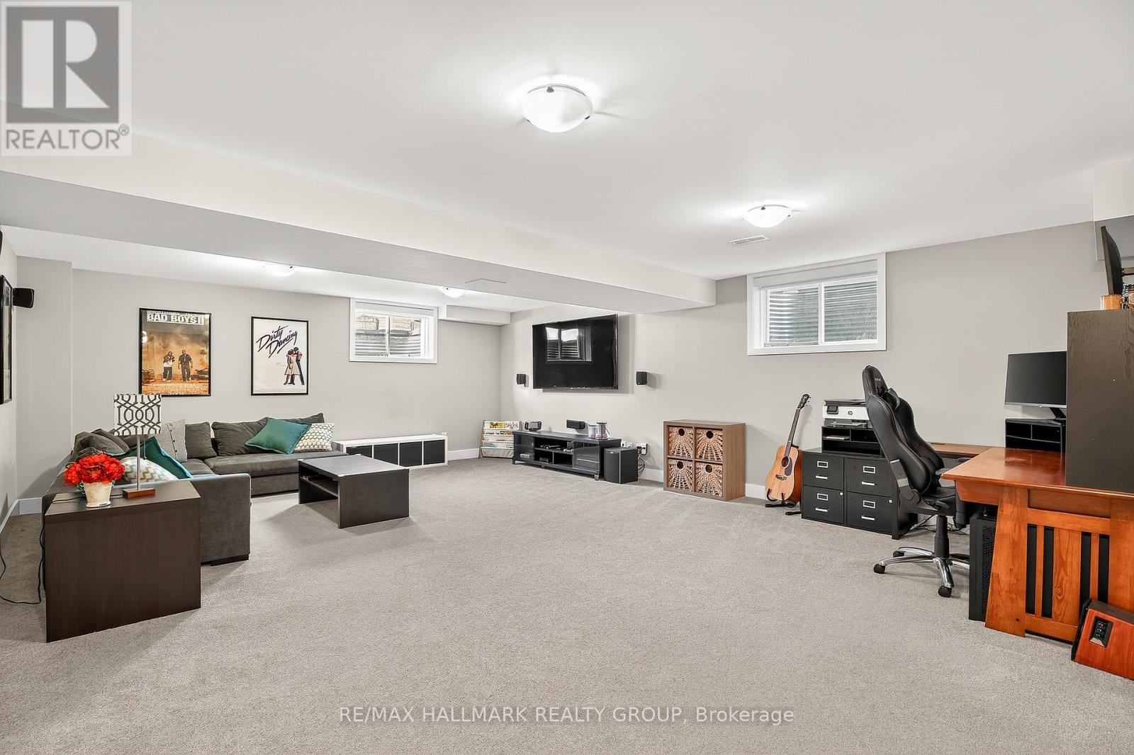 332 Gracewood Crescent