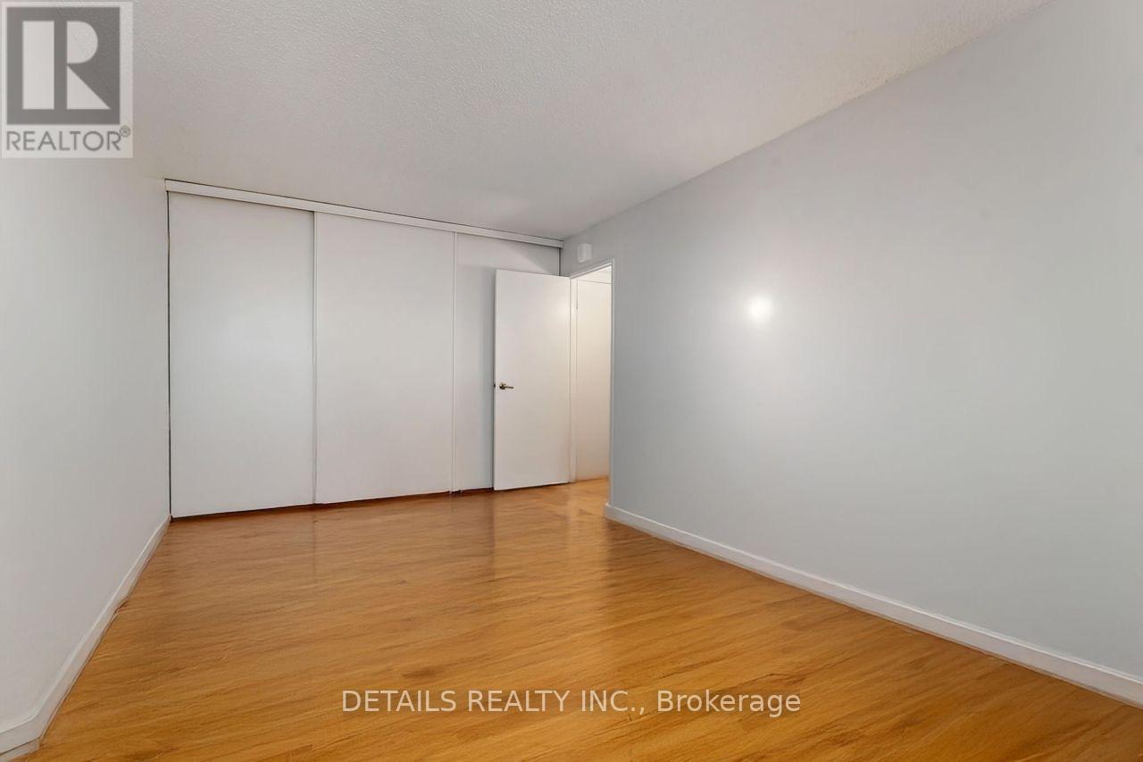 1910 - 265 Poulin Avenue