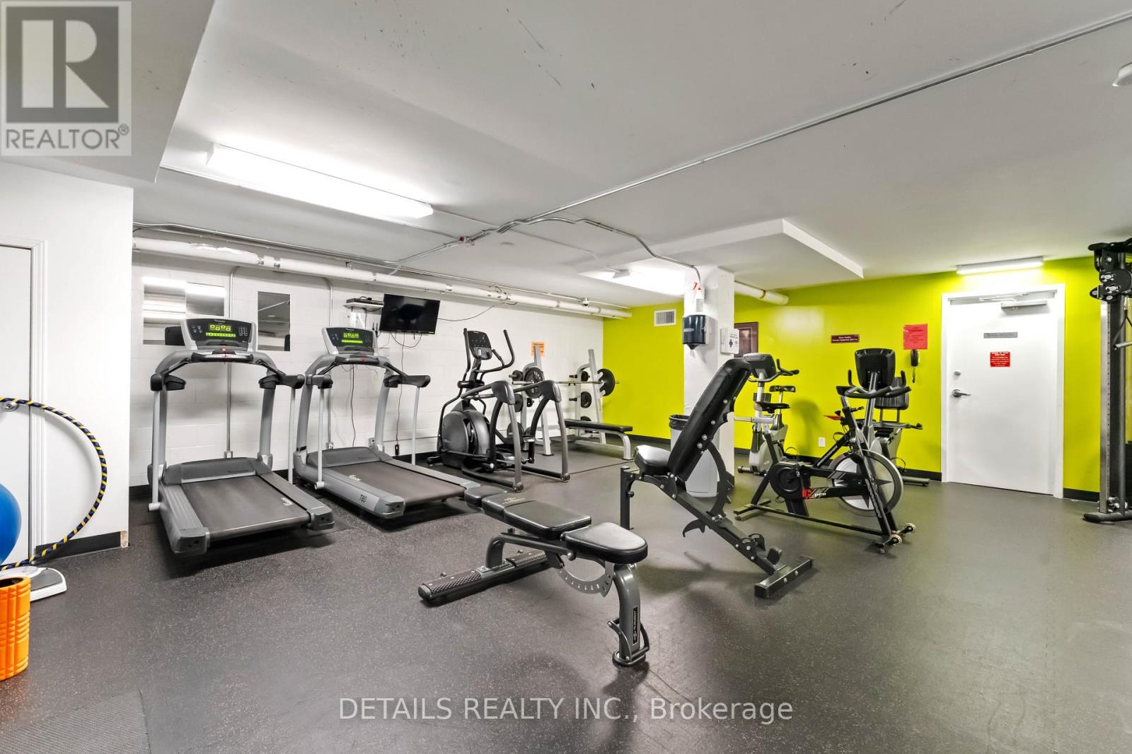 1910 - 265 Poulin Avenue